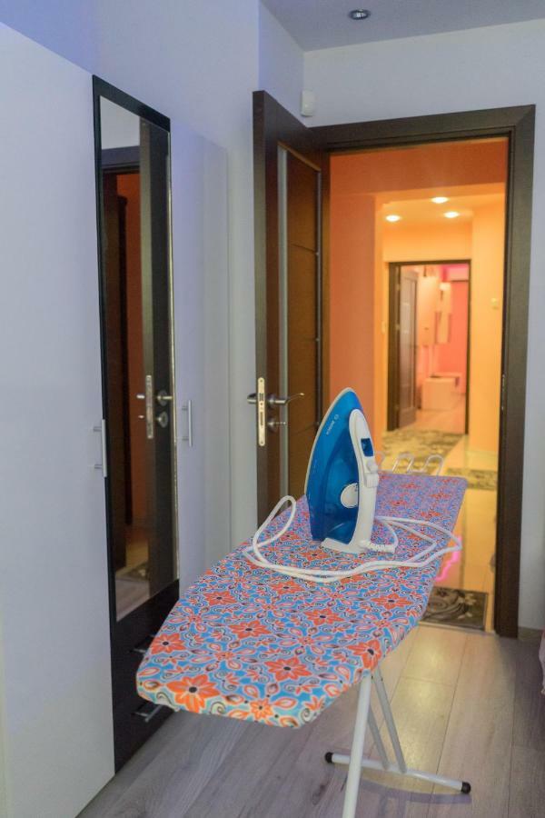 Apartment Nicole Varna Buitenkant foto