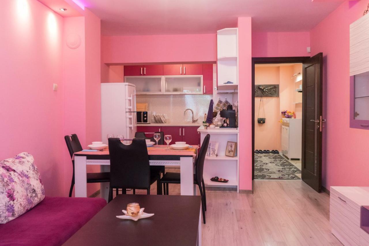 Apartment Nicole Varna Buitenkant foto